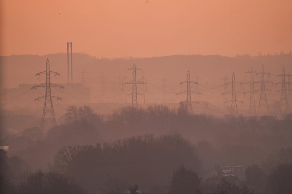 BRITISH BLOOD RAIN: SKY PAINTS NATURE’S DRAMA IN RED